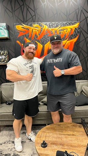 "BIG J" on Instagram: "My Brother @flex_lewis & I 🥇 . Went on a quick Business trip 🏦 . Grabbed a workout at the best gym in @vegas , @the_dragons_lair 💪🏻. . And was honored to sit down with the 212 @mrolympiallc G.O.A.T. , My Good Friend, Flex Lewis, and tell some “good ol @originalmetroflexgym days” stories on his Podcast @straightouttathelair 🎧 . Be sure to catch it 👇🏻 “Ronnie Coleman’s Training Partner Tells All” —————————————————— ▪️ Available on Spotify and Apple Podcasts 🎧🎵 ▪️Fle