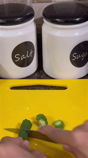 PoV : okra water to get dewy skin #detoxdrink #glowingskin #glowing #dewyglow