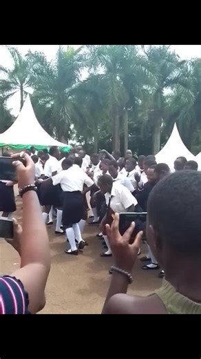 fatu143🥰 (@user6767819261448143)’s videos with Majje - Azawi & Fik Fameica