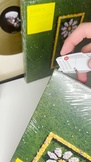 🌼 Tomorrow see's the release of a comprehensive, career spanning highlights collection from James. The release documents the band’s journey through their singles as well as fan favourites and selections made by the band. 🎁 Available on Deluxe 3CD and Colour Double Vinyl #newrelease #newmusicfriday #james #vinylcollection | Townsend Music