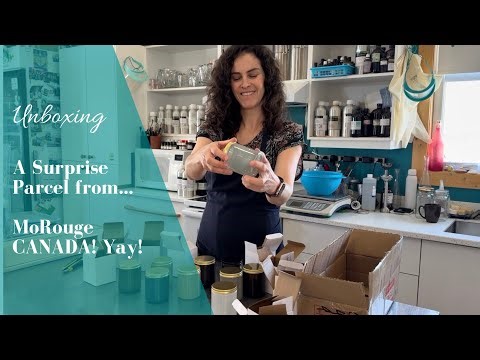 Unboxing a Surprise Parcel from MoRouge Canada! 