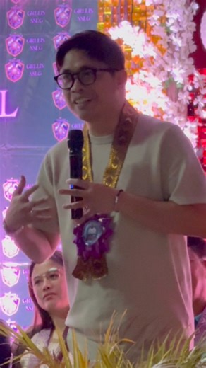 Tonight, January 31, I was invited to the Presidential Night of Gov. Rafael L. Lazatin Integrated School, where I delivered an inspirational message to the student leaders. The event, organized by the Supreme Elementary Learner Government (SELG) and the Supreme Secondary Learner Government (SSLG), aimed to recognize and celebrate the vital role of student leadership in shaping a responsible and empowered school community. It was also a pleasure to meet and have a brief conversation with Kap. Cri