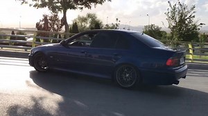 Enes Genç on Instagram: "Gören Unutamiyor Seven Ne Yapsin.🇹🇷 #m5 #bmwm5 #bmw39m5 #drift #driftwood #driftking #enesgenc #turbo #bmw #mpower #king #stance #e39m5 #driftking #jdmgram #stancenation #stancewars #stanceworks #stancedaily #like4like #likeforlike #likeforshoutout #m5nation #turkey #modifiye #modified #airsuspension #airlift #airsociety #driftking"