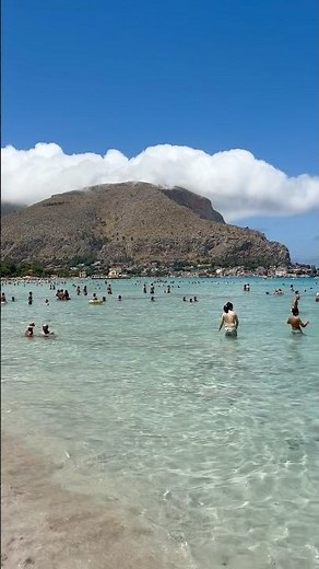🌴 Spiaggia di Mondello – Sicily’s Stunning White Sand Beach 🏖️🇮🇹