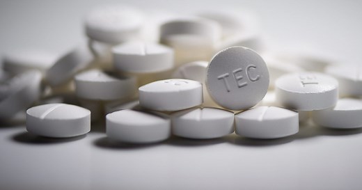 Pill Raids: Here's How Big Prescription Drug Abuse Is in the U.S.