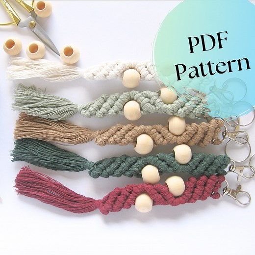 Macrame KEYCHAIN PDF Tutorial, Downloadable Digital Instructions, Macrame Pattern for Beginners, Simple Keyring DIY Guide - Etsy