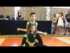 Salsa Dansı Yapan Muhteşem Çocuklar