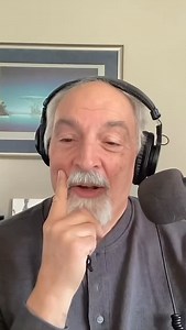Gentle Giant Derek Shulman slags early Pink Floyd. This clip did not make it into tonight‘s interview. | Echoes