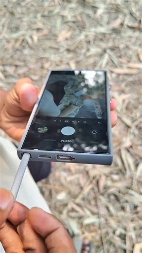 Testing Samsung S24 Ultra Ai https://www.mobilehub.co.ke/product/samsung-s24-ultra/?srsltid=AfmBOorEr0EVWOSg-vLj0vmWZXmHw4RV2JKvLLcnX140KFrB2u5u4reF Contact us on 0722974623/0714600500 📲Sasa Shopping mall 1st floor shop A1 Moi Avenue,adjacent to mt kenya university. Specifications & Features in Kenya * Display: 6.8-inch Dynamic AMOLED 2X * RAM: 12GB * Internal Storage: 256GB / 512GB / 1TB * Main Camera: 200 MP 50MP 12MP 10 MP * Selfie Camera: 12 MP * Operating System: Android 14 * Processor: Qu