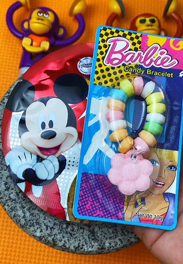 Asmr crushing candies #lollipop #crushing #crush #candy #eatingsound #asmr