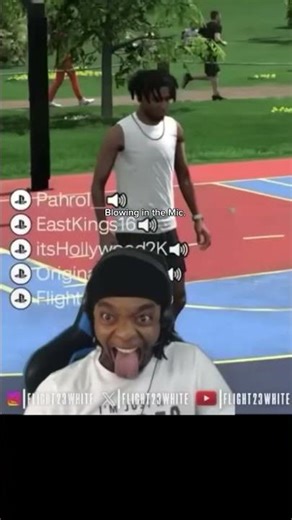 flightreacts blowing in his mic 😭😭😭