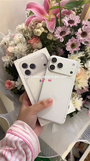 Anasha on Instagram: "here’s a guide✨🎀 @anniisthetics 🏷️ aesthetic, pink, pinky, girl, girly girl, pink aesthetic, girly vibes, soft girl energy, aesthetic, reel, three things I’m good at, pink theme, aesthetic girl, pinteresty vibes, cute aesthetic, feminine energy, trending, Christmas, gift, gift ideas christmas gifts, holiday season, funny reels #pinkvibes #pinkgirl #aestheticreels #girlyvibes #trending #softgirlenergy #pinktheme #christmas #holidays #funny #funnyreelsvideo #christmasseason