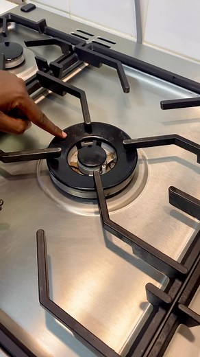 1.3K reactions · 40 shares | Consider this before buying a Gas cooker/Stove…Get one that has a double burner/wok burner | Chef Raphael | Facebook