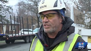 Lancaster family's tree becomes city's Christmas centerpiece