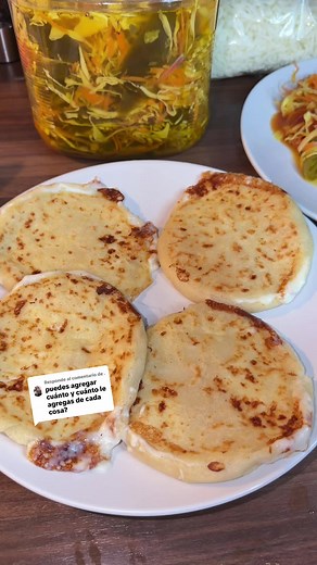 Pupusas Salvadoreñas: Receta Fácil de Queso