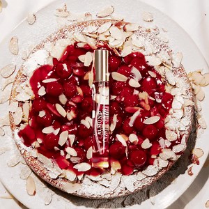 Last chance for 25% off with code: Heatwave ☀️ Get classic American luxury from Caswell-Massey today. | Caswell-Massey | Facebook