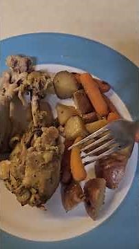 Easy Slow Cooker Chicken Legs with Potatoes and Carrots (Taste Test)