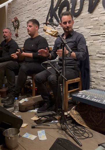 #kounalislive #cretanmusic #traditional #creta #fyp #elounda #fyp #viralvideo #cretanlife #crete #greece #cretanlife