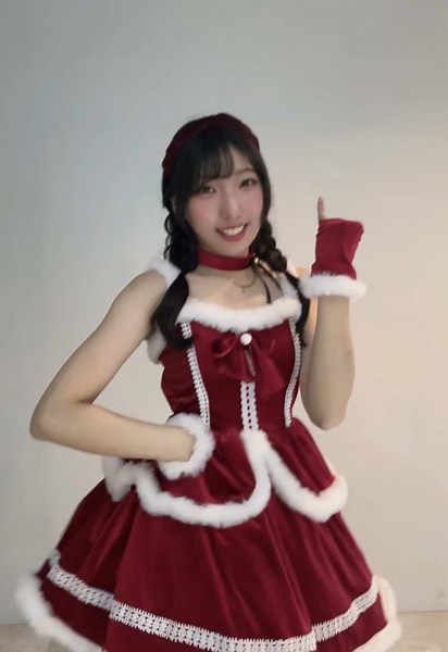 サンタのおじさん お願い🥺✨ TikTokアカウント作ったら絶対に踊ると決めていた曲🎧 #諸星杏奈 #プッチモニ さん #ぴったりしたいxmas #fyp #クリスマス