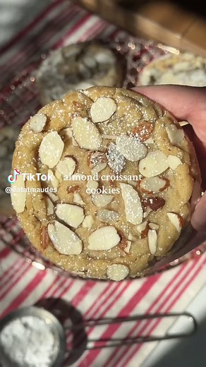 Delicious Almond Croissant Cookies Recipe