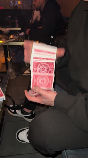Master Cardistry Techniques and Tricks