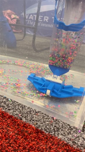 81K views · 482 reactions | Do You Need An Underwater Vacuum? #vacuum #vacuumcleaner #poolcleaning #batterypowered #tradeshow | BYOT | Facebook