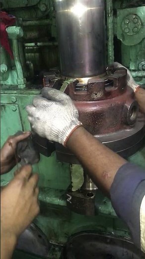 main engine stuffing box #shipping #engineering #Stuffing Box Overhaul #Stuffing