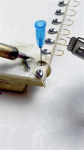 Waiters, what's themost infuriating thingyou've seen on thejob? | waiter