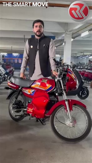 Unleash the power of the future with Roadking's groundbreaking motorbikes, equipped with innovative graphene batteries! Charge fully in just 4 hours and conquer up to 100km with unmatched efficiency and eco-friendly performance. Say goodbye to long waits and hello to endless adventures. Whether you're commuting through the city or exploring open roads, Roadking redefines what it means to ride smart, green, and powerful. Embrace the next generation of mobility and make every journey unforgettable