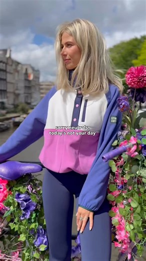 20K views · 386 reactions | Pretty in pink, but make it bold 請 NEW Polar Fleeces are here to rewrite your AW colour palette  Orla wears the crisp pink snap polar in a small. | Gym+Coffee | Facebook