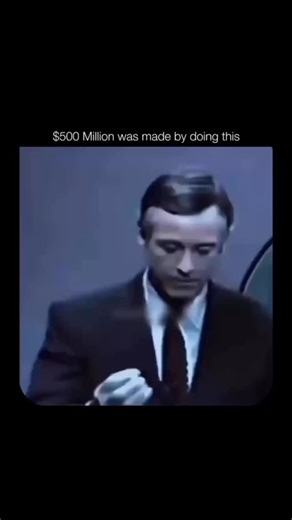 Manifestation || Affirmation on Instagram: "Einstein’s brain was actually 15% smaller than the average adult’s... Yet he became one of the greatest minds in history. So if it wasn’t size that made him a genius... what was it? When scientists studied his brain, they discovered something remarkable: A super-bridge(called the corpus callosum) that connected logic + creativity in a way no one else had. This “Einstein bridge” gave him the ability to solve problems others couldn’t even imagine. Here’s