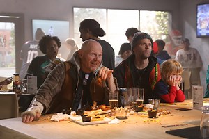 Bill Burr Is One Passionate Patriots Fan in SNL's Buffalo Wild Wings Commercial