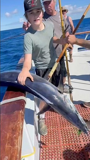 WAHOO EXPLOSION! Non-Stop GIANT Tooth-Ripping Wahoo – 40-80lb Beasts All Day | Friedman Adventures