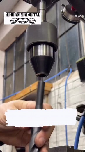 🔝➡️Hoy te enseño un portabrocas que revolucionará en todos los sentidos la rapidez y la productividad! Lo habías visto antes ?? #drill #taladro #taller #profesional #soldador #soldadura #herramientas #tools #protools #work #metalwork #creativity | Adrianmadmetal