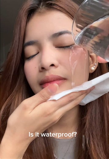 Buy 1 Take 2 Waterproof Oil Control Powder