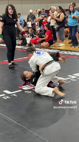 Jiu Jitsu Tips from the Black Girl Princess