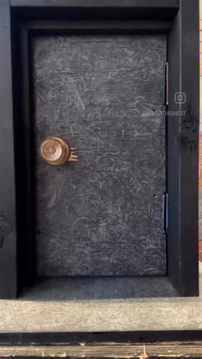 24 reactions · 3 comments | Meet the Cast of PRESENT LAUGHTER! You...