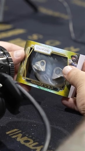 What’s the biggest card you’ve seen pulled in person? 🤯 | Sports Card Investor