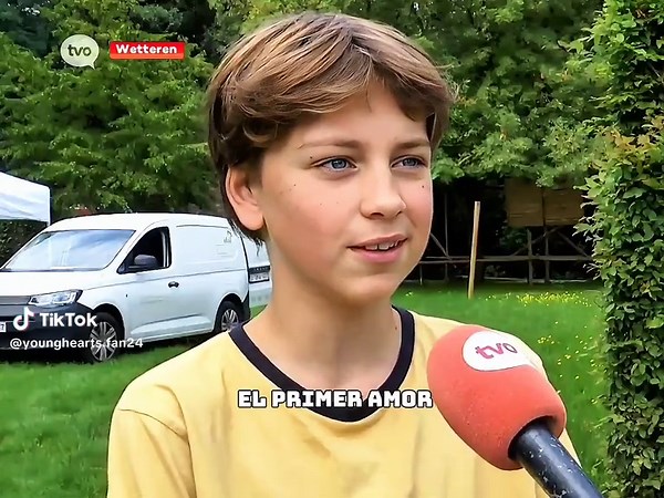 Entrevista exclusiva con Lou en Young Hearts