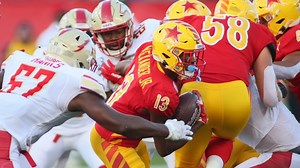 Fox settles trademark suit, will continue to use USFL names and logos