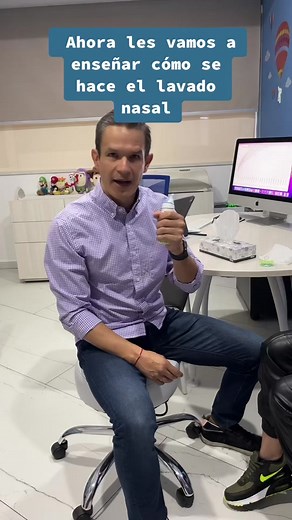 Técnica de Lavado Nasal con Spray de Solución Salina
