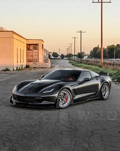 9.5K views · 380 reactions | The WELD S81 is the cleanest of 3 all-new RT-S Series 8 designs. With a modern split 5-spoke design it comes with a black contrast cut center or polished center available. 3-Piece forged aluminum construction for performance on and off the track. Corvette, Mustang, Camaro, Hellcat Fitments in stock, ready to ship! | WELD Racing | Facebook