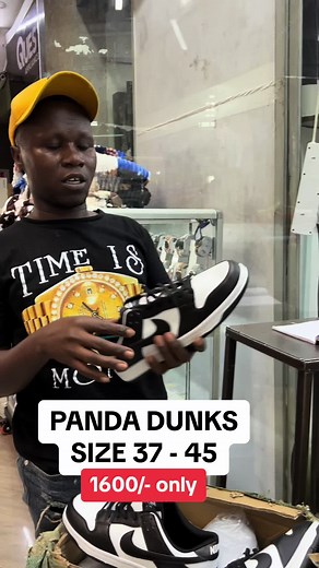 Compra tus Panda Dunks en negro y blanco