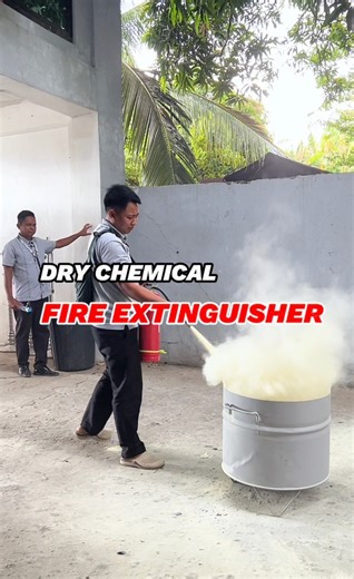 13K views · 188 reactions | DRY CHEMICAL FIRE EXTINGUISHER 璘...