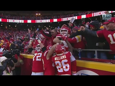 Eric Fisher Celebrates Like Stone Cold w/ Beer After TD