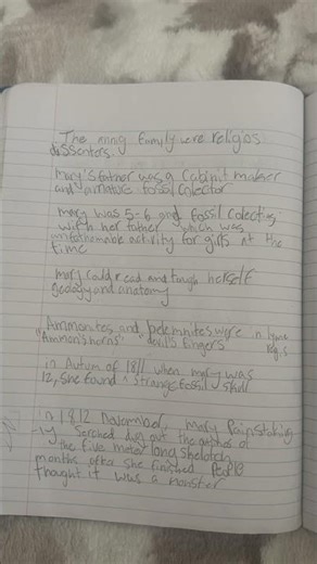 Yeah I locked in for my assignment ima do on the dinosaur lady