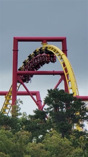 Extreme Hangtime | Flash: Vertical Velocity at Six Flags Great Adventure
