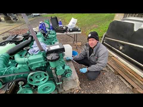 Marine Engineering Made Simple Series #1 - Tutorial on Bleeding a Diesel engine - Volvo Penta KAD