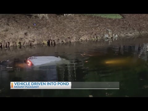 Mount Pleasant police respond to vehicle submerged in pond