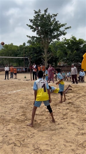 संघर्ष की रफ्तार और तेज करने के लिए तुम्हारा जलील होना भी अनिवार्य है 👌❤️…